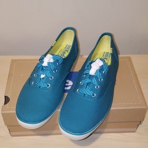 Keds OX Blue Size 7.5